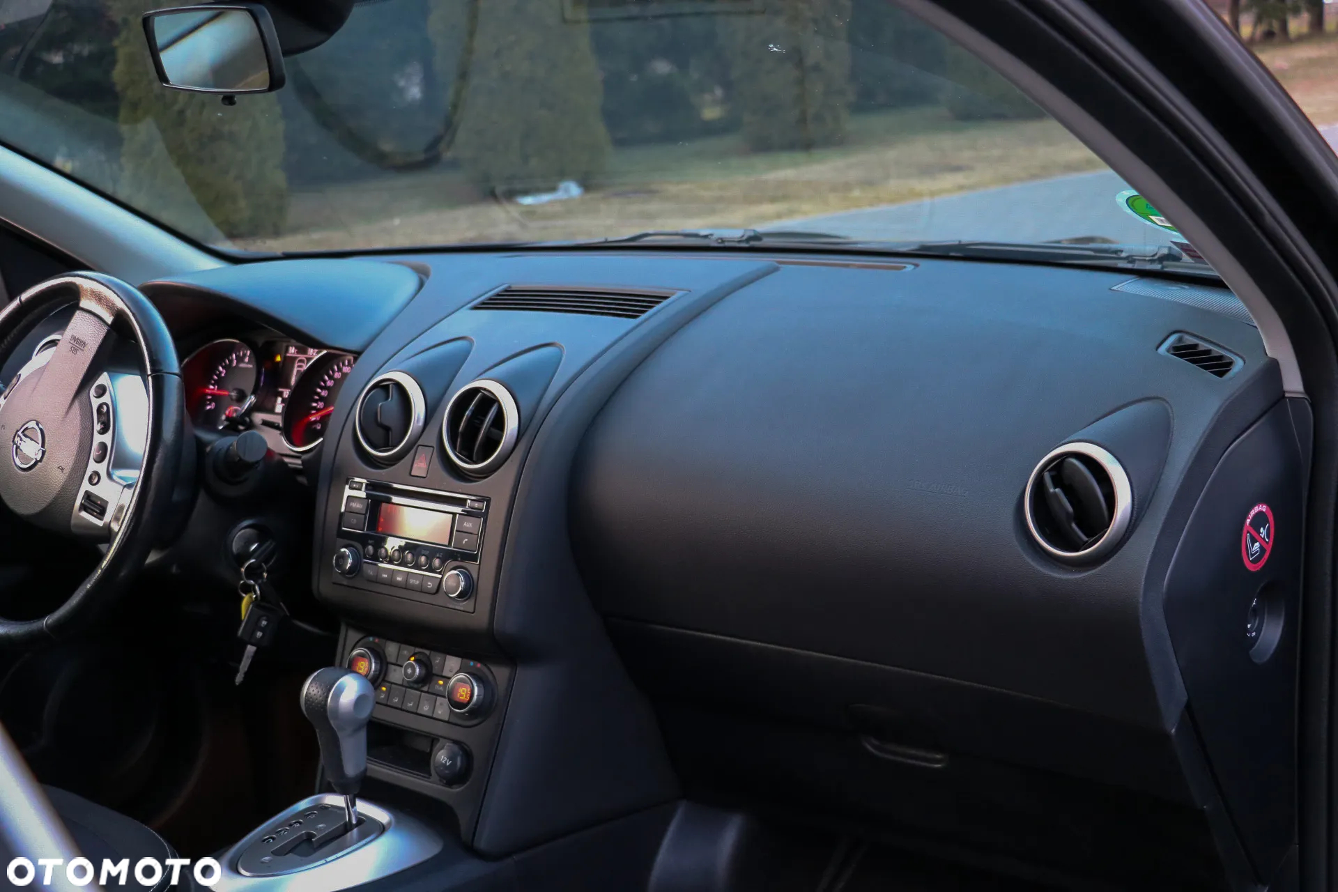 Nissan Qashqai 2.0 Tekna CVT - 23