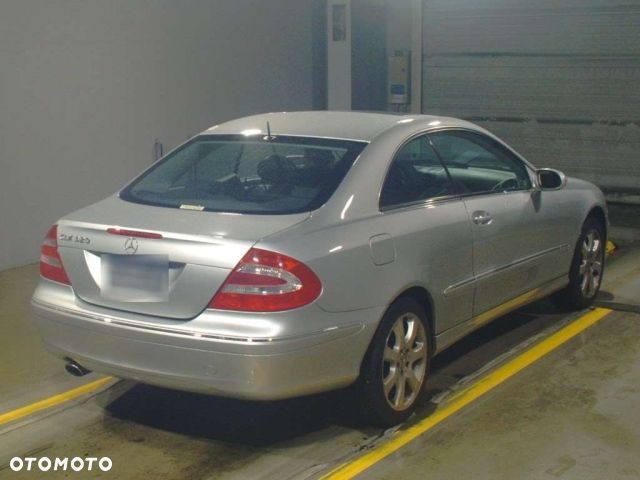Mercedes-Benz CLK 320 - 38