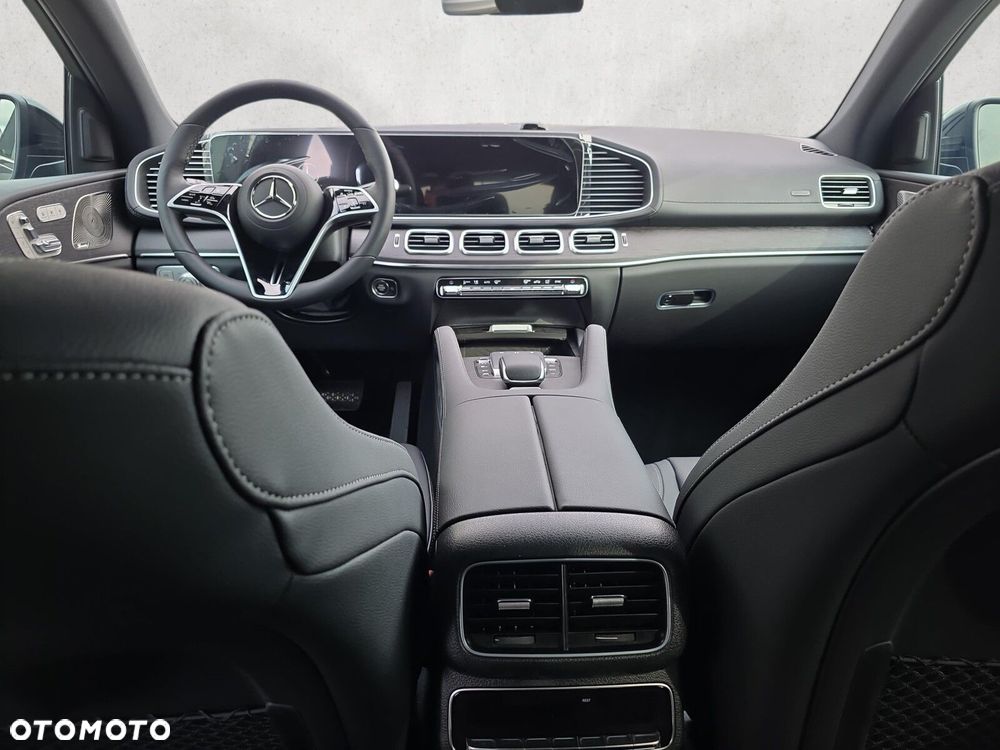 Mercedes-Benz GLE - 14