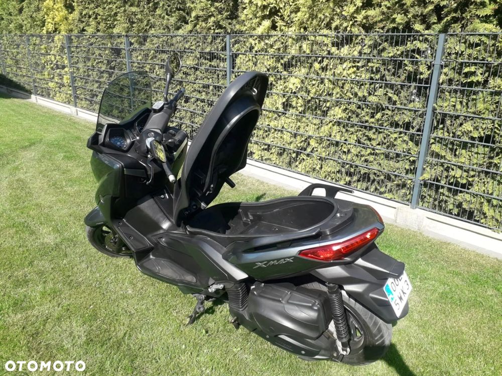Yamaha X-max - 10