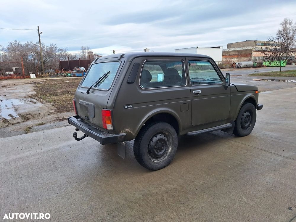 Lada Niva 1.7 4x4 - 5