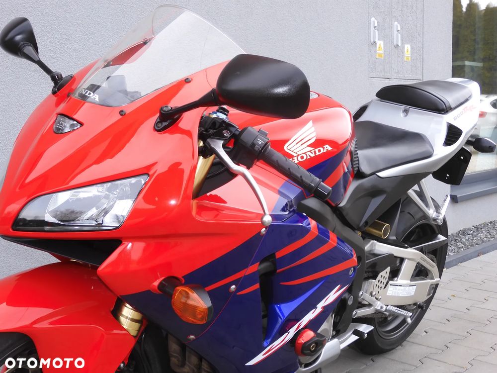 Honda CBR - 36