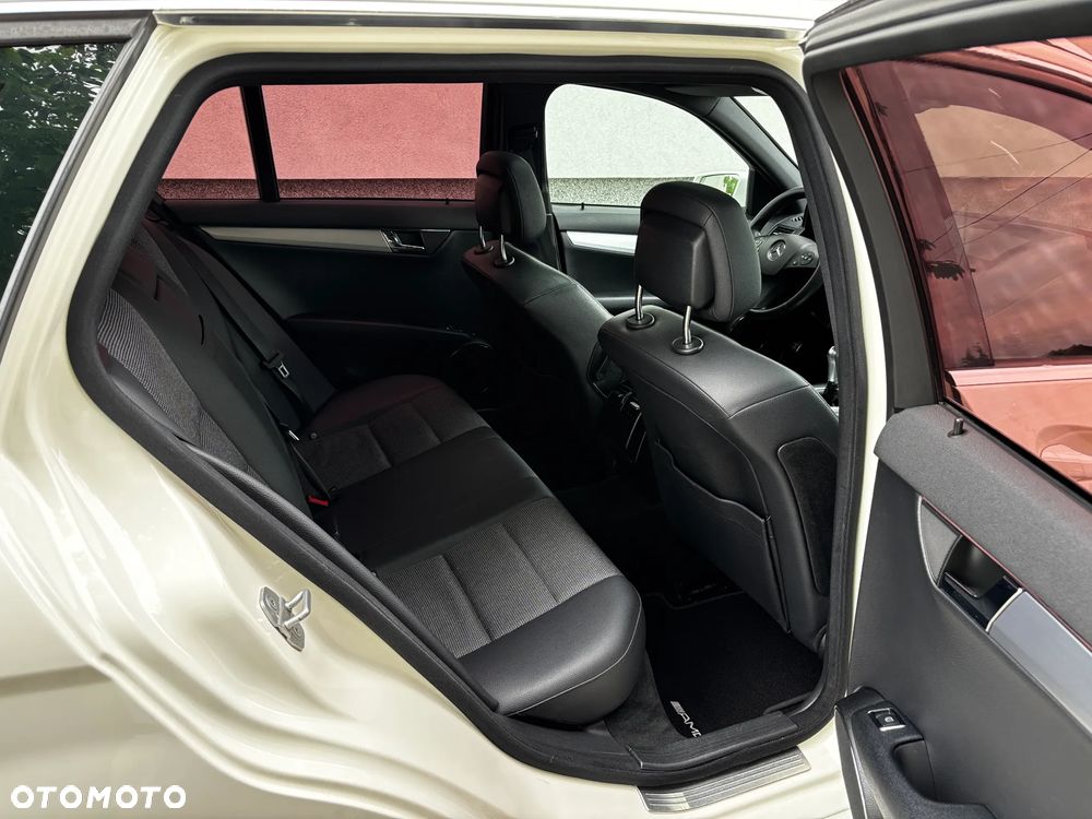 Mercedes-Benz Klasa C 200 Kompressor Avantgarde - 13