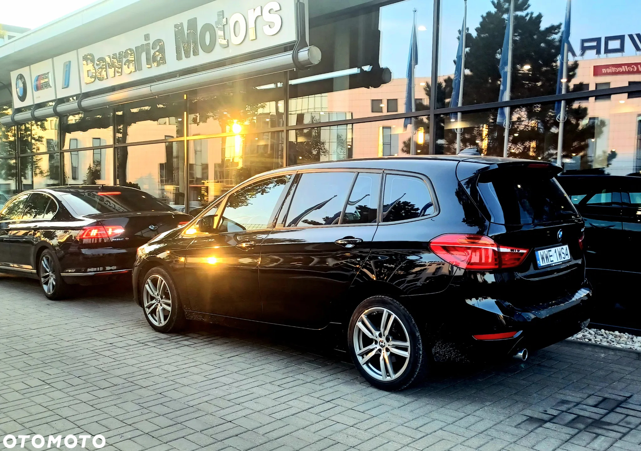 BMW Seria 2 218d - 21