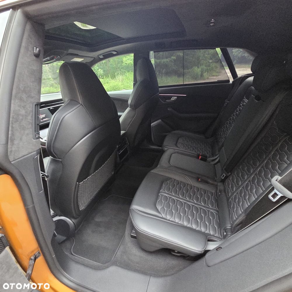 Audi RS Q8 - 12