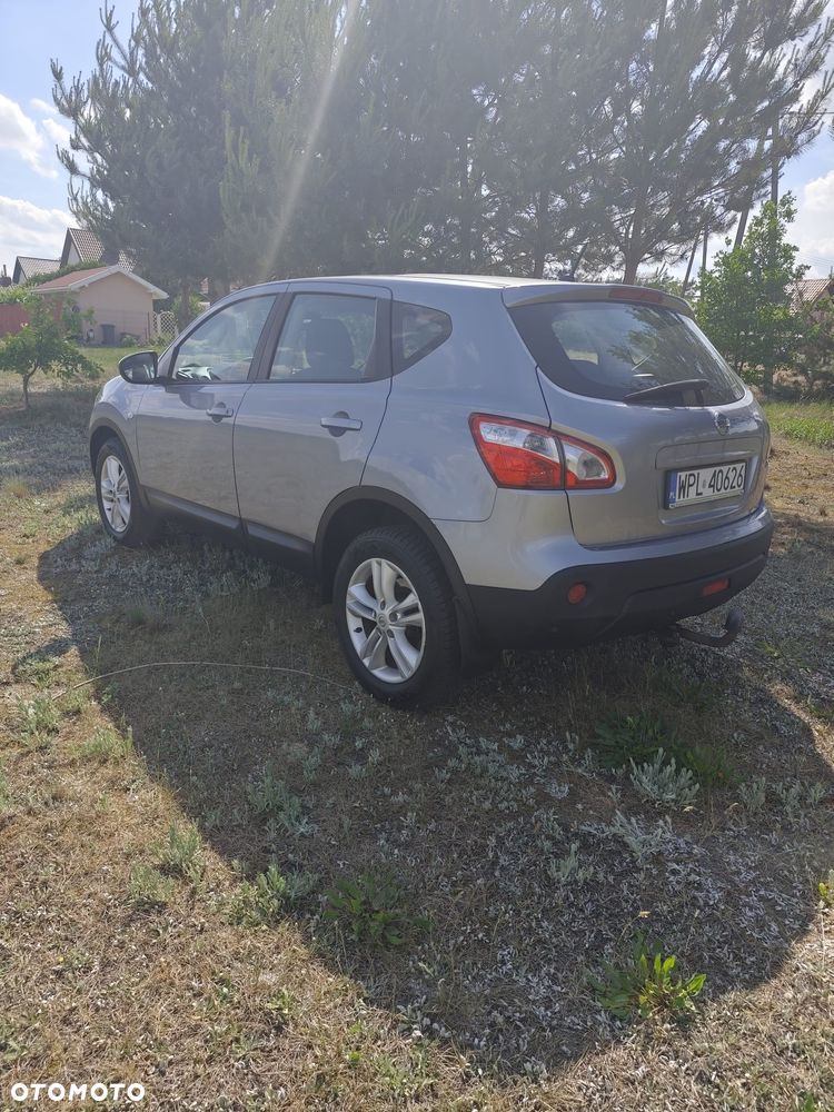 Nissan Qashqai 2.0 dCi DPF tekna - 4