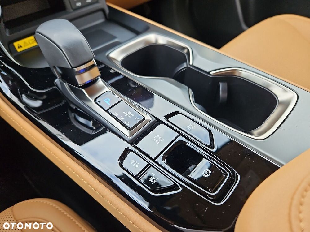 Lexus NX 350h Prestige AWD - 18