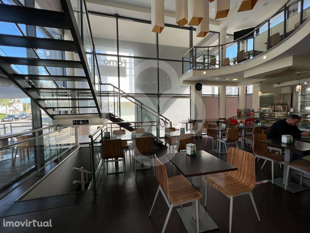 Restaurante e Pastelaria em Rio de Mouro Sintra totalmente equipado... - Grande imagem: 3/33