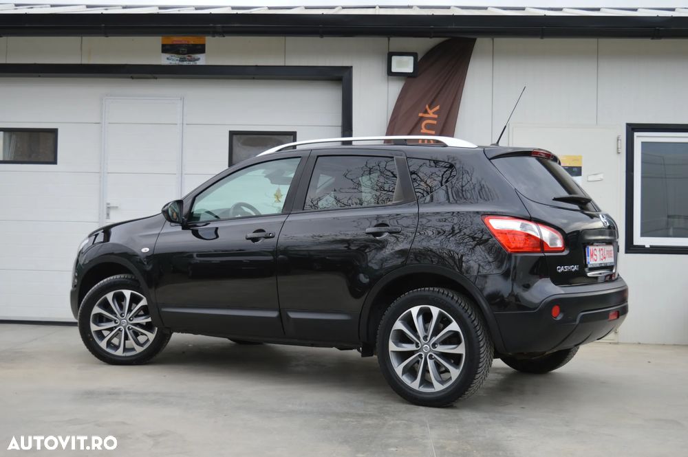 Nissan Qashqai 2.0 4 x 4 tekna - 11