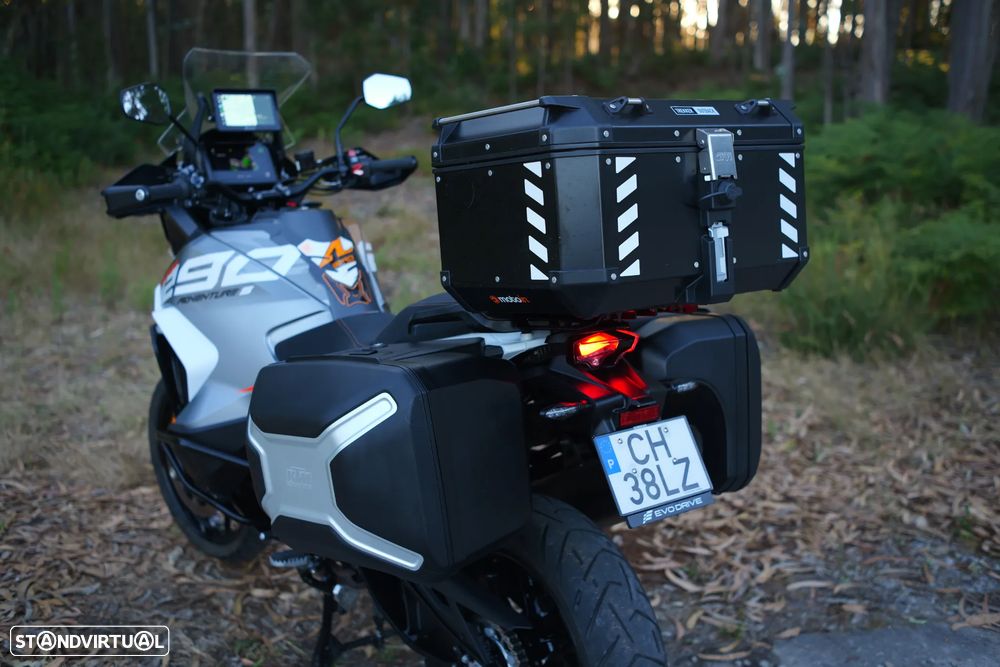 KTM 1290 Super Adventure S - 31