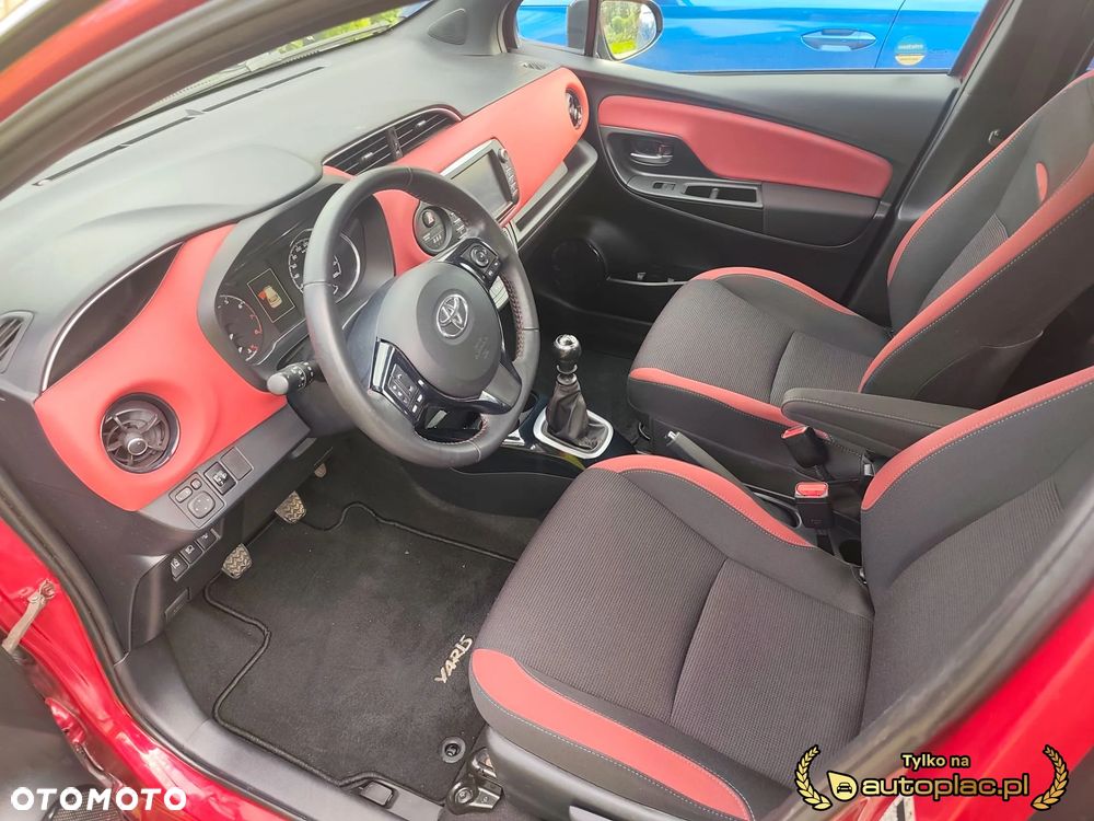 Toyota Yaris - 30