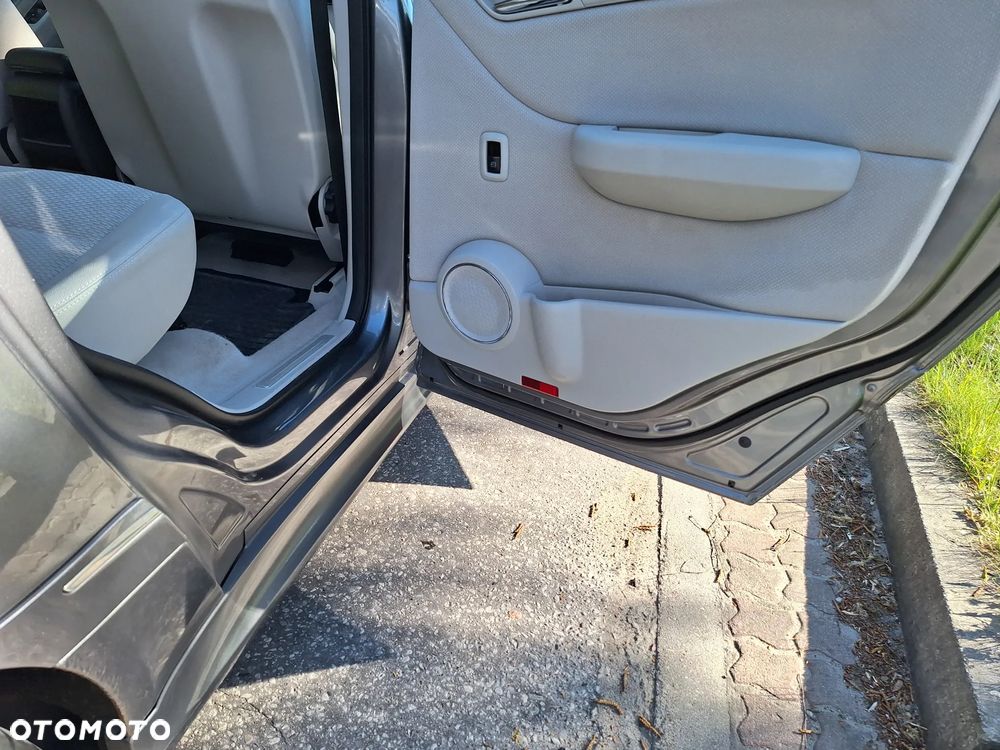 Mercedes-Benz Klasa B 200 CDI Autotronic - 6