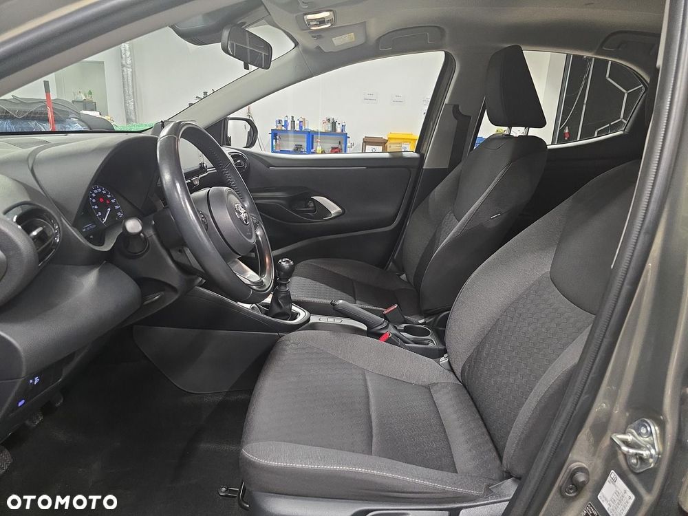 Toyota Yaris - 15