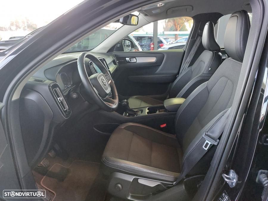 Volvo XC 40 2.0 D3 Momentum - 10