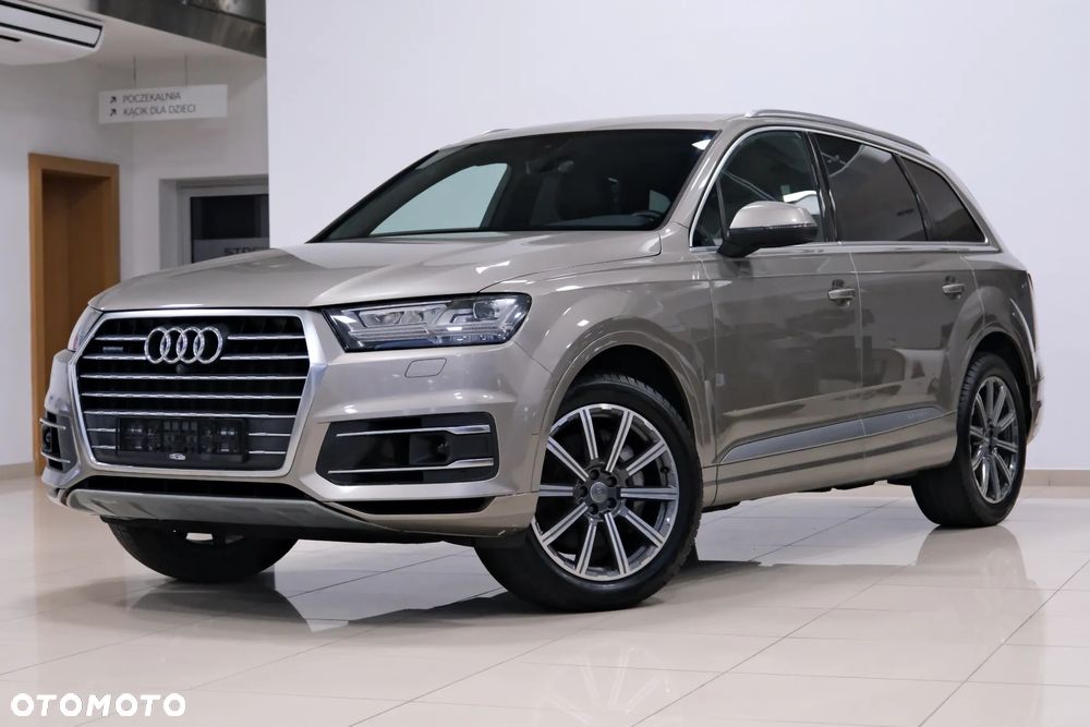 Audi Q7 - 9