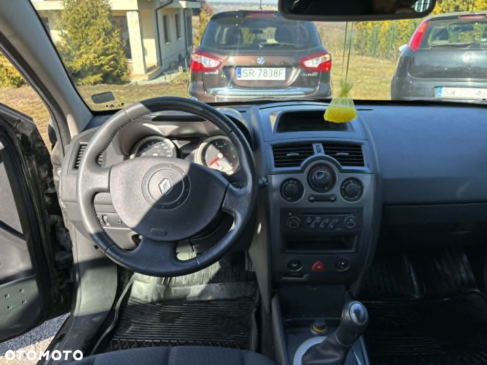 Renault Megane 1.6 Confort Authentique - 6