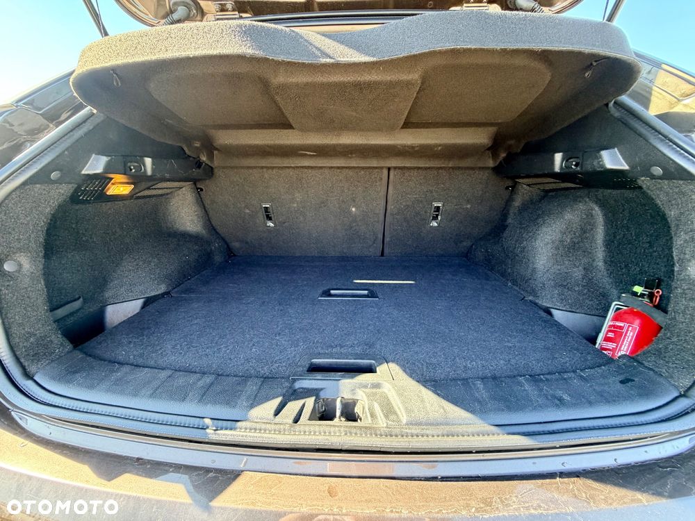 Nissan Qashqai 1.2 DIG-T N-Connecta - 18