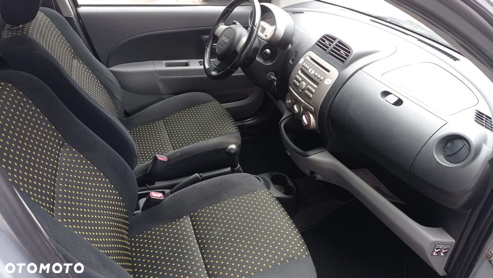 Daihatsu Sirion 1.3 CooLine - 36