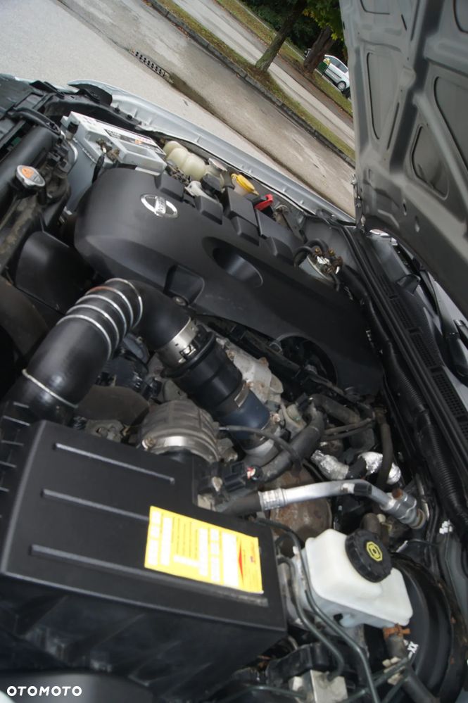 Nissan Navara 2.5 D SE Long EU5 - 23