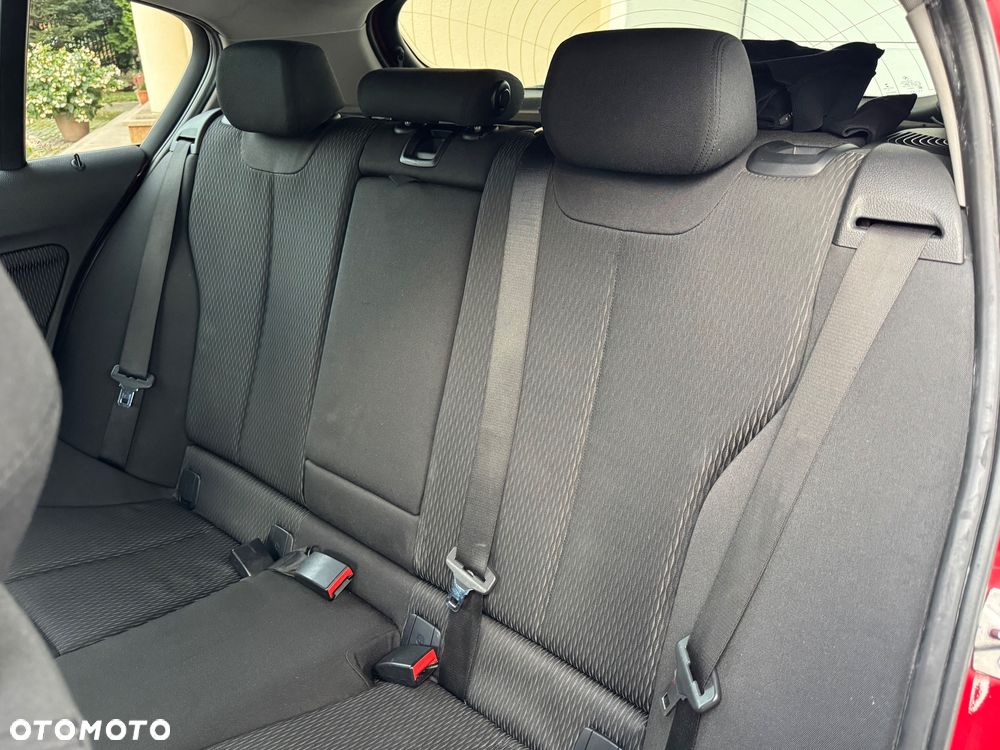 BMW Seria 1 116d EfficientDynamics Edition - 22