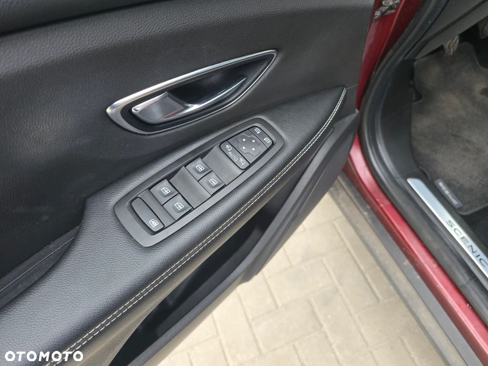 Renault Grand Scenic - 24