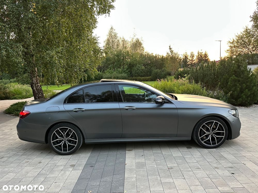 Mercedes-Benz Klasa E - 2