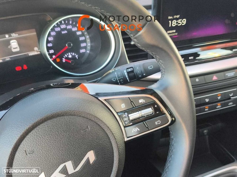Kia XCeed 1.0 T-GDi Dynamic — fotografia 16