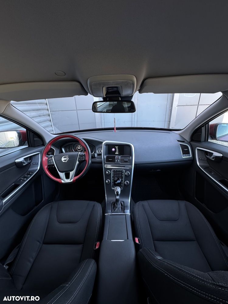 Volvo XC 60 - 8