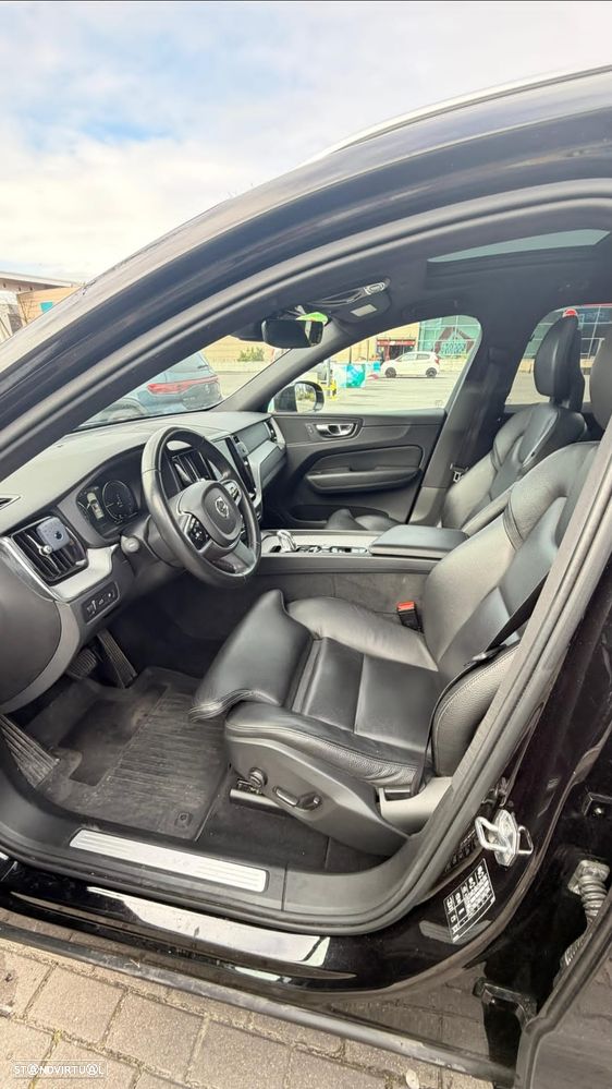 Volvo XC 60 2.0 T8 PHEV Inscription AWD - 23