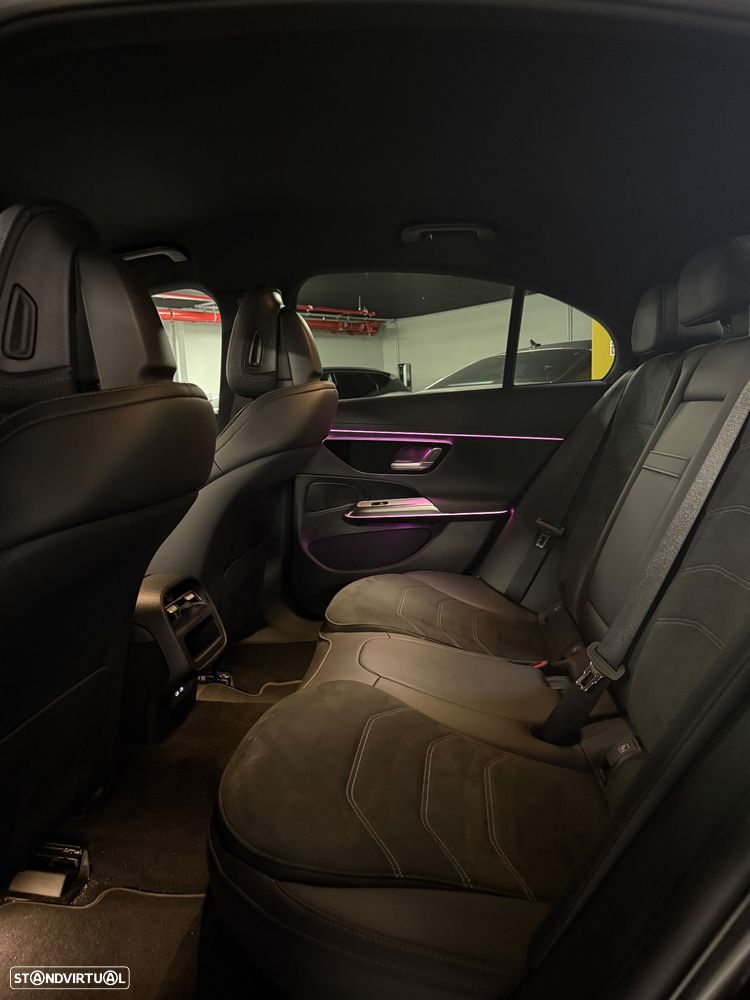 Mercedes-Benz E 300 e Station - 10