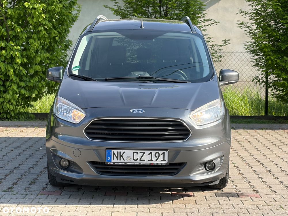 Ford Tourneo Courier 1.5 TDCi Ambiente - 2