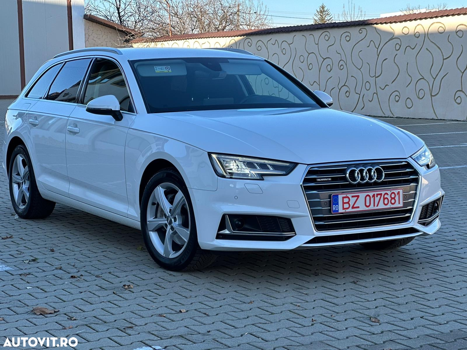 Audi A4 Avant 40 TDI S tronic quattro sport - 3