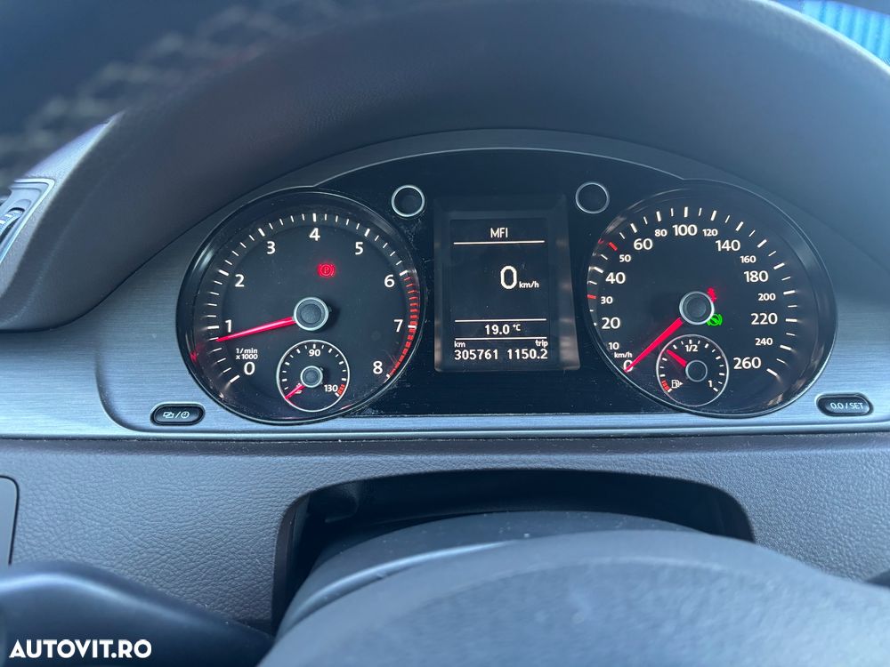 Volkswagen Passat Variant 1.4 TSI EcoFuel DSG Comfortline - 8