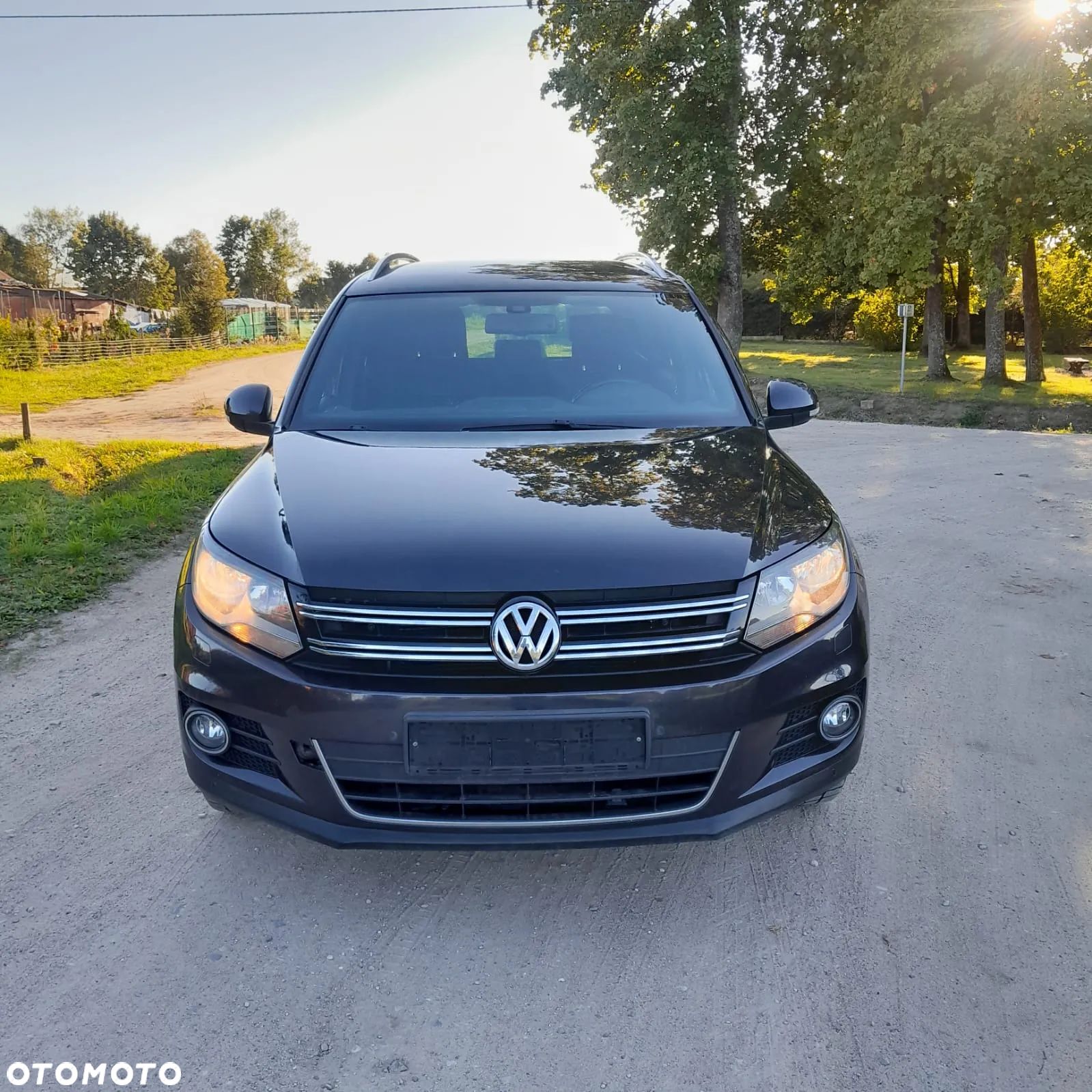 Volkswagen Tiguan 2.0 TDI DPF BlueMotion Technology Lounge Sport & Style - 1