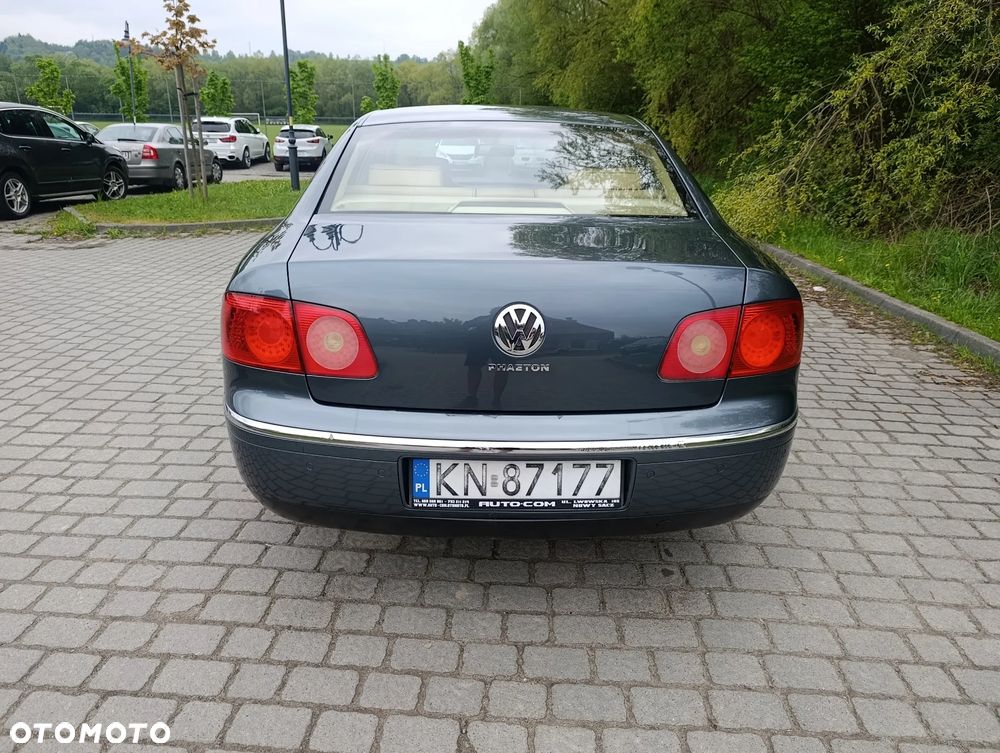Volkswagen Phaeton - 9