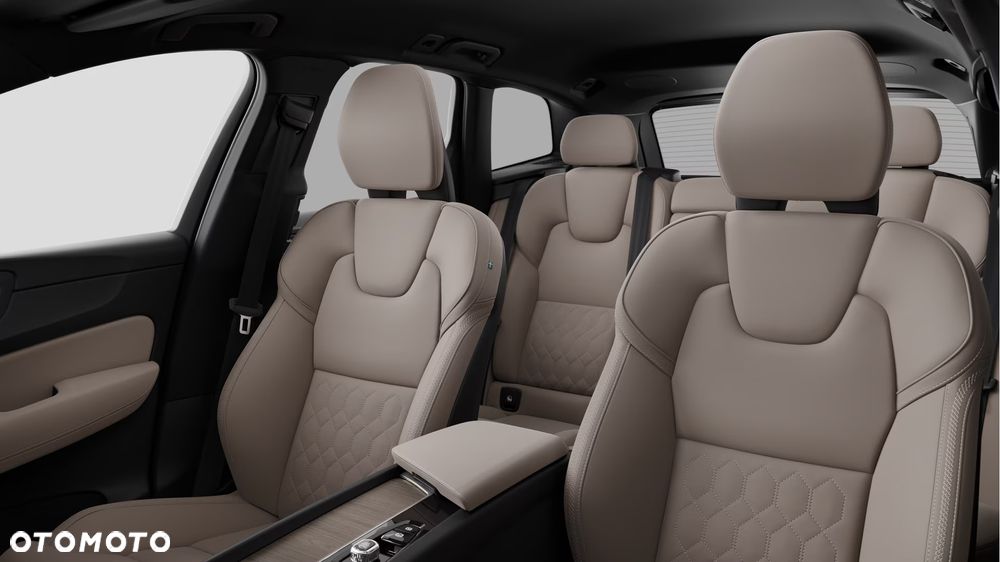 Volvo XC 60 B5 B AWD Ultra Dark - 8