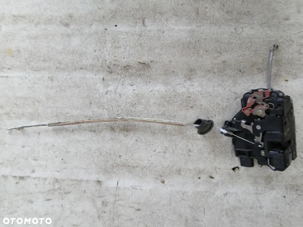 AUDI A2 ZAMEK DRZWI PRAWY PRZÓD PRZEDNI 7 PIN EUROPA - 1