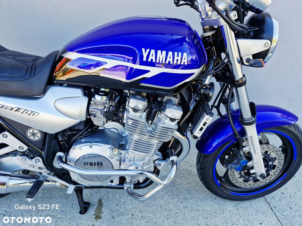 Yamaha XJR - 29