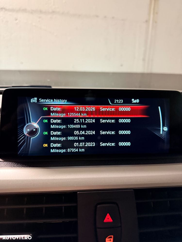 BMW Seria 3 318i Aut. Advantage - 15