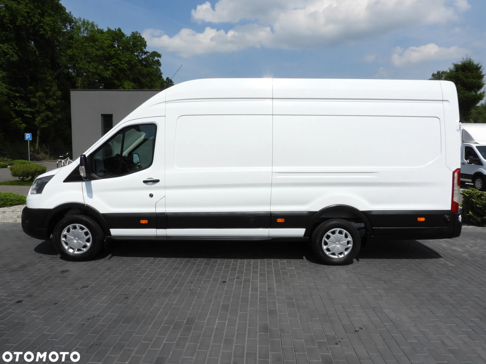 Ford TRANSIT  FURGON TEMPOMAT LEDY KLIMATYZACJA 130KM [ U82455 ] - 10