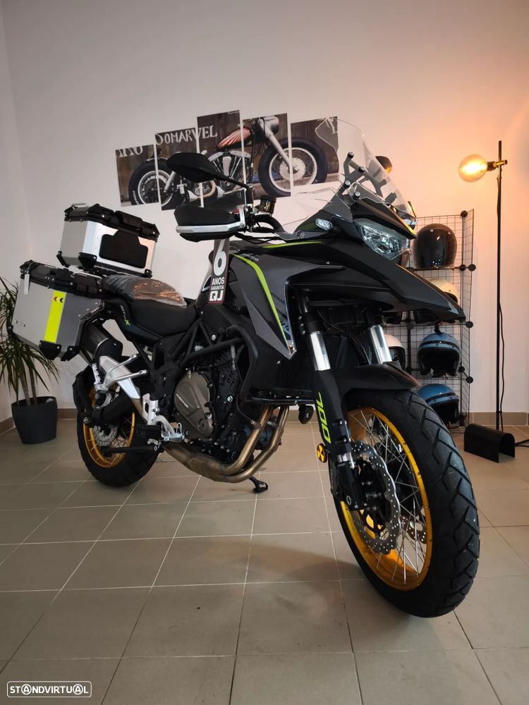 QJ Motor SRT 700X (MEGA CAMPANHA - OFERTA = CILINDRADA) - 2