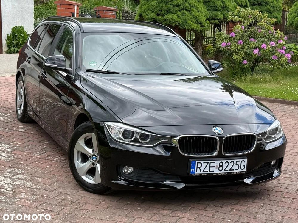 BMW Seria 3 320d Sport-Aut Efficient Dynamics Edition Sport Line - 11