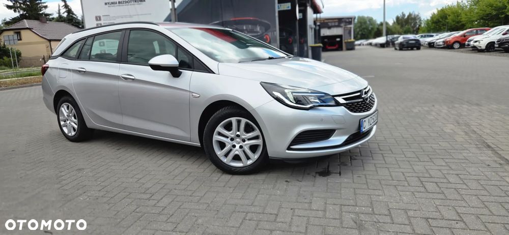 Opel Astra 1.4 Turbo Innovation - 20
