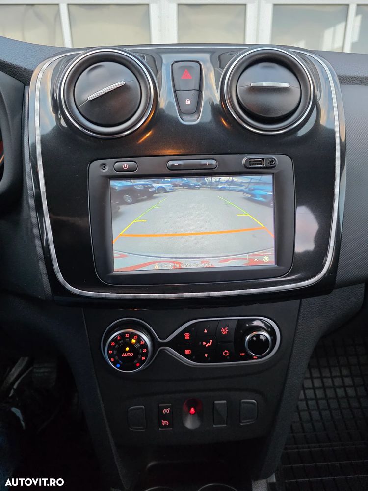 Dacia Sandero Stepway TCe 90 (S&S) Prestige - 12