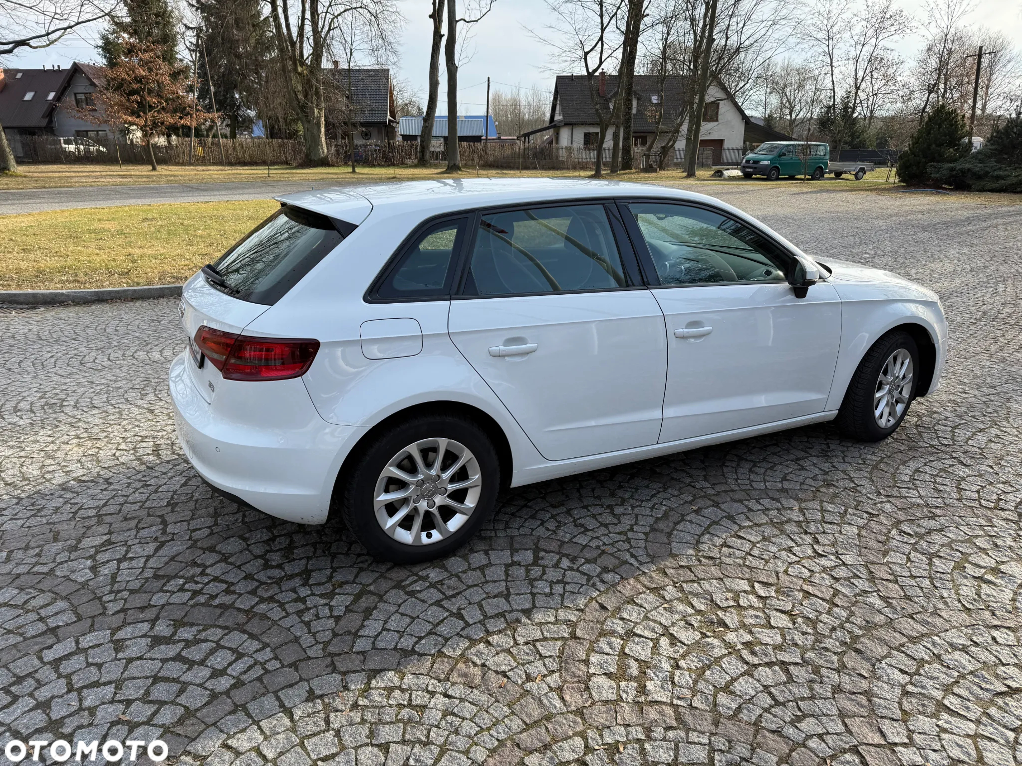 Audi A3 1.4 TFSI cylinder on demand Sportback Attraction - 24