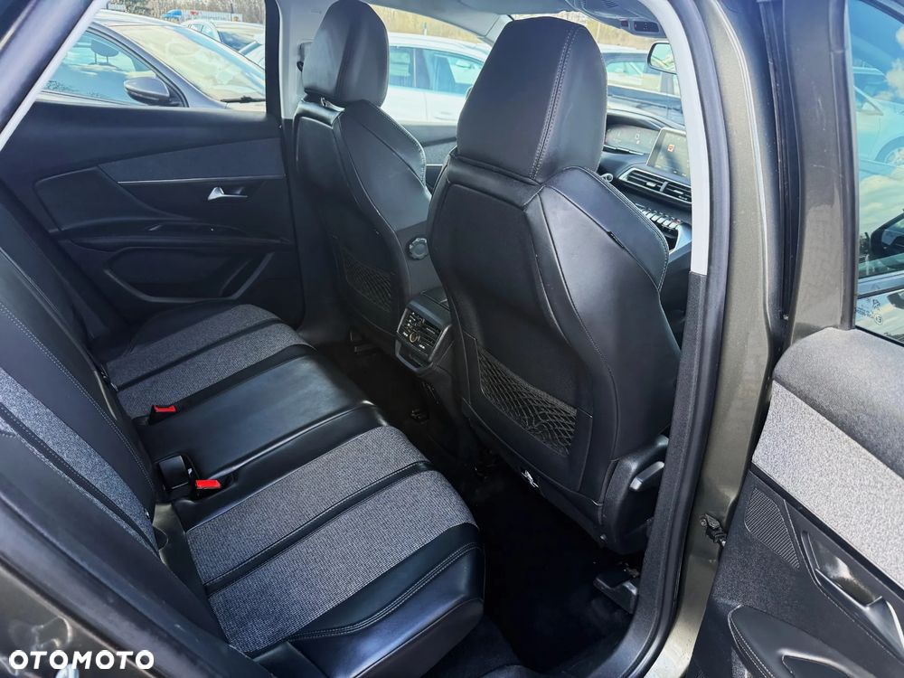 Peugeot 3008 BlueHDi 120 Stop & Start Allure - 11