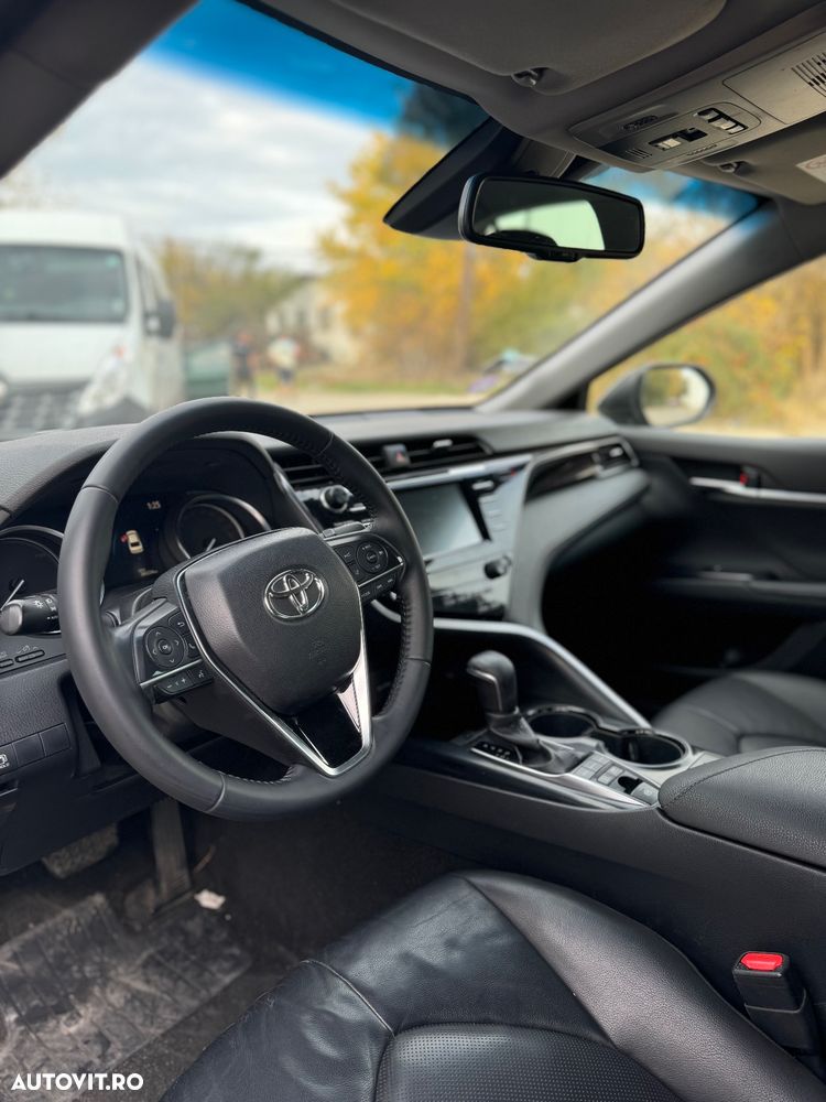 Toyota Camry Business Edition - 13