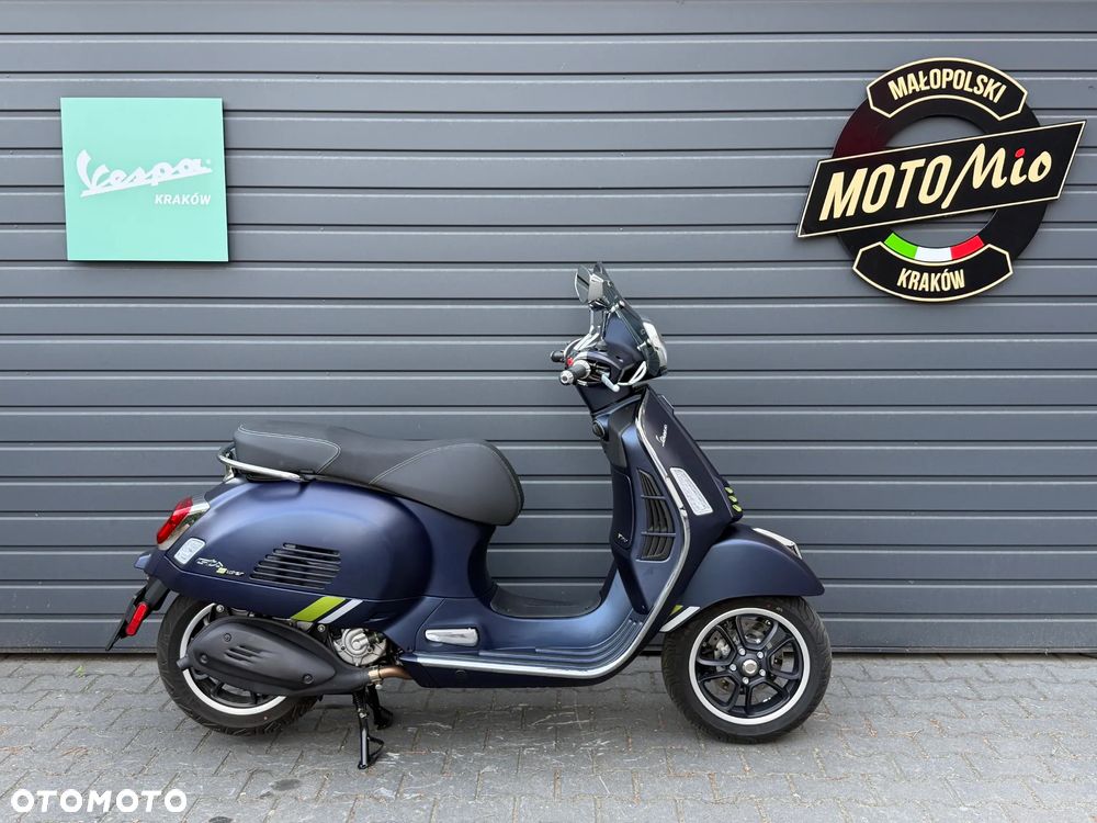 Vespa GTS - 5