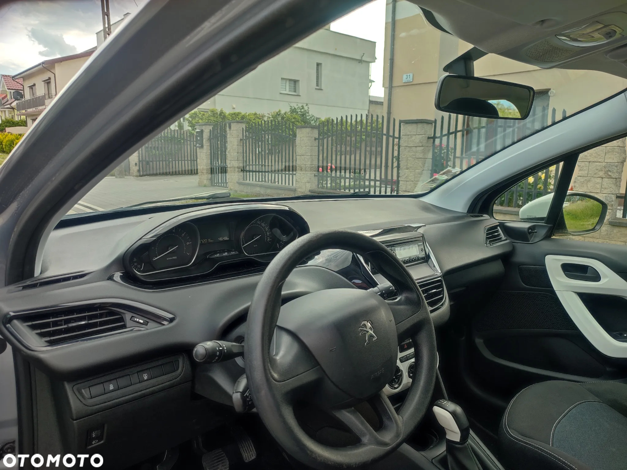 Peugeot 208 1.2 PureTech GPF Active S&S - 16
