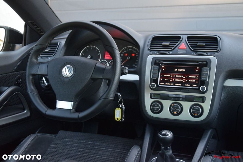 Volkswagen Scirocco - 25